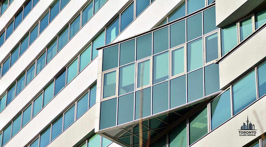 vecteezy_glass-building-with-transparent-facade-of-the-building-and_35295664